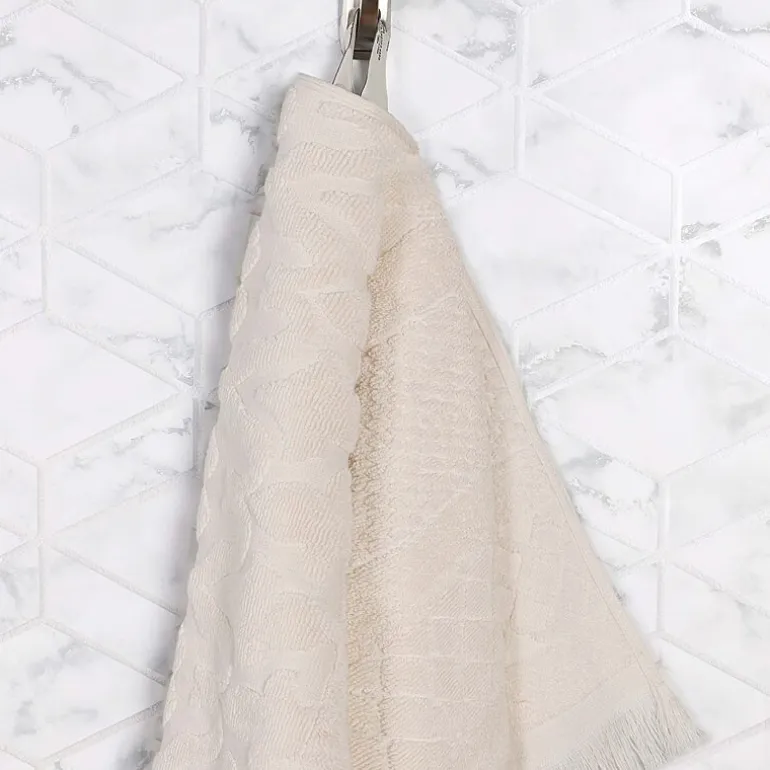 SUPERIOR® Rolla Collection | 100% Cotton 3-pc. Quick Dry Geometric Bath Towel