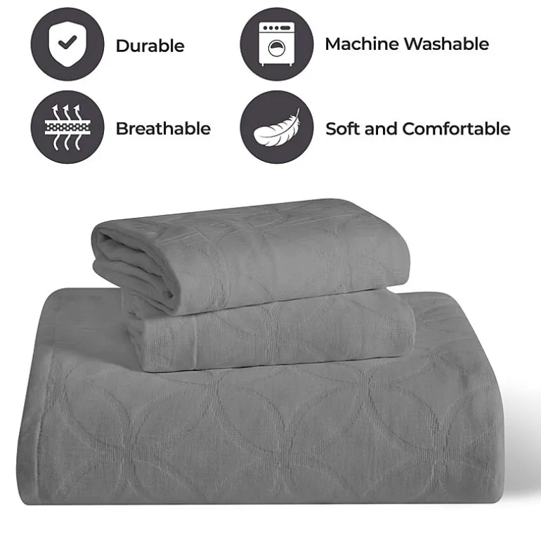 SUPERIOR® Serenity Cotton Matelasse Textured Jacquard Bedspread with Shams