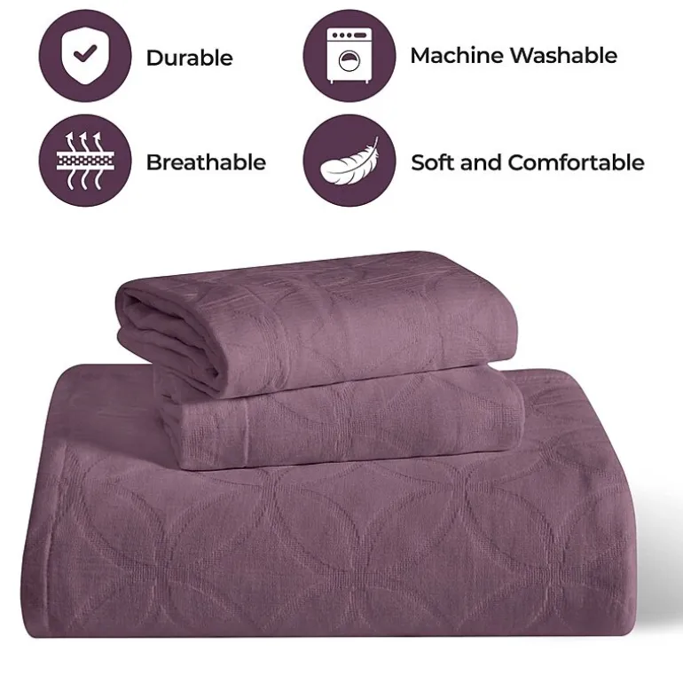 SUPERIOR® Serenity Cotton Matelasse Textured Jacquard Bedspread with Shams