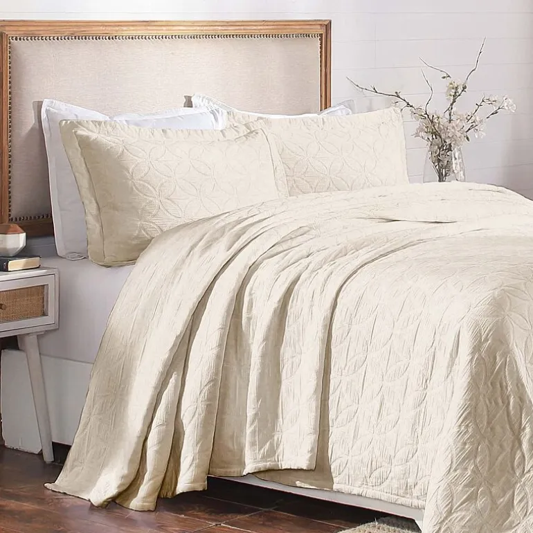 SUPERIOR® Serenity Cotton Matelasse Textured Jacquard Bedspread with Shams