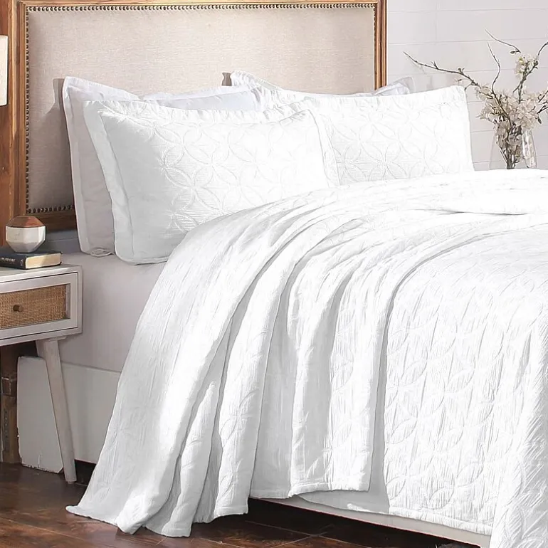 SUPERIOR® Serenity Cotton Matelasse Textured Jacquard Bedspread with Shams