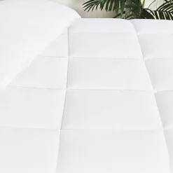 SUPERIOR® Solid All Season Plush Microfiber Down Alternative Hypoallergenic Comforter