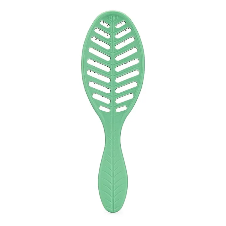 The Wet Brush Go Green Speed Dry Detangler Brush