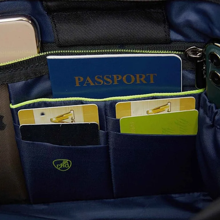 Travelon Anti Theft Urban Messenger Messenger Bag