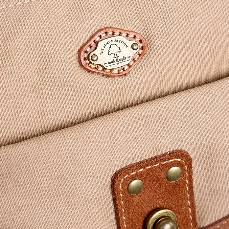 TSD Brand Dolphin Crossbody Bag