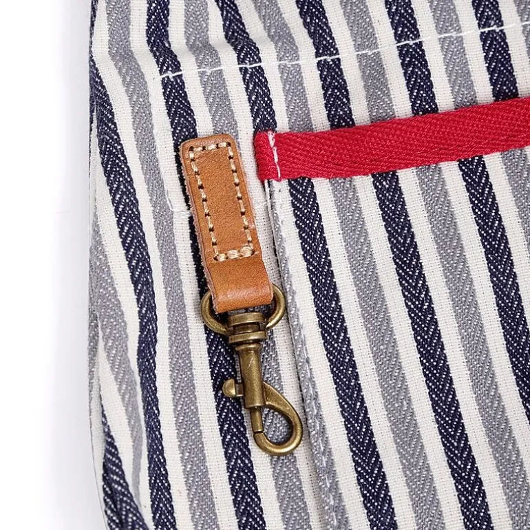 TSD Brand Dolphin Crossbody Bag