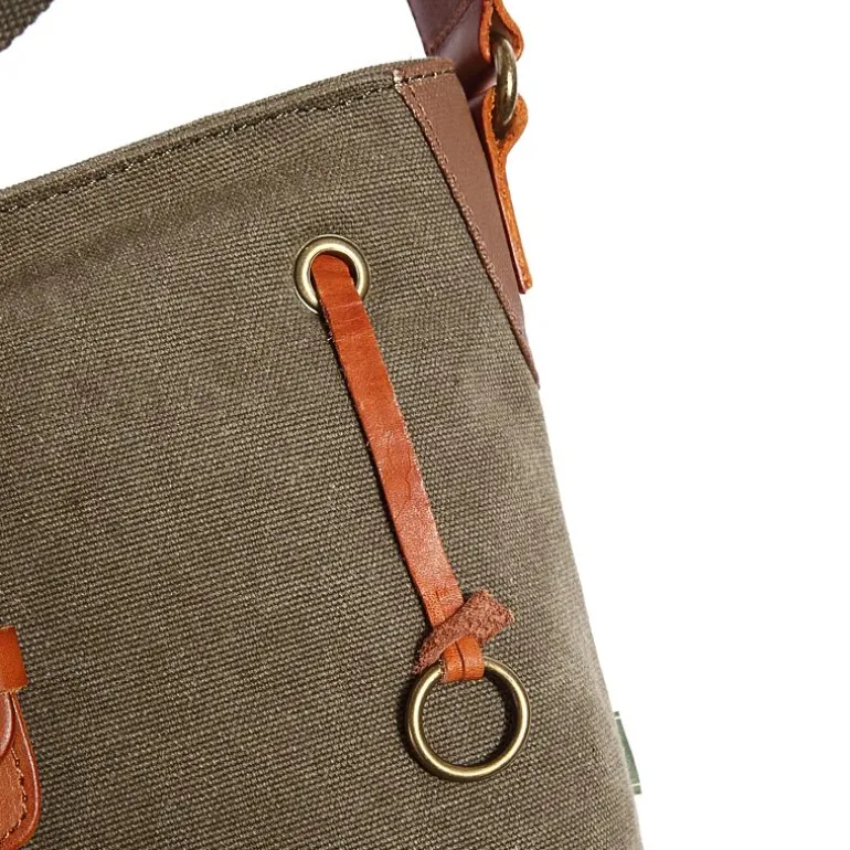 TSD Brand Redwood Crossbody Messenger Bag