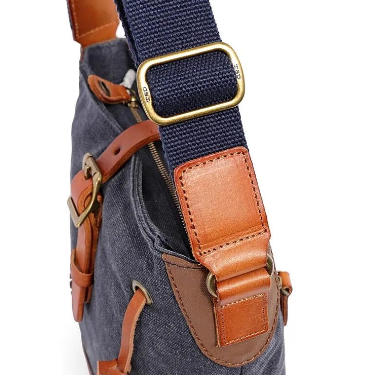 TSD Brand Redwood Crossbody Messenger Bag