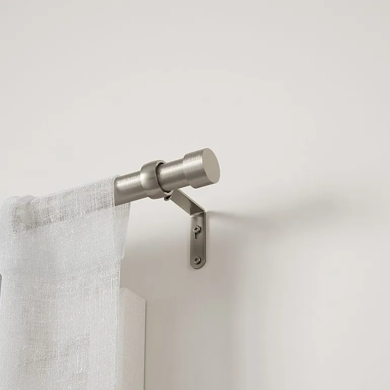 Umbra® Cappa 1¼" Adjustable Curtain Rod