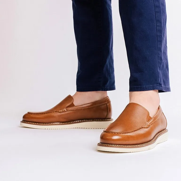 Vance Co Oneal Mens Moc Closed Toe Loafers