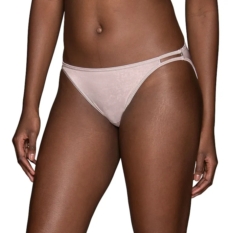 Vanity Fair® Illumination® Bikini Panty - 18108