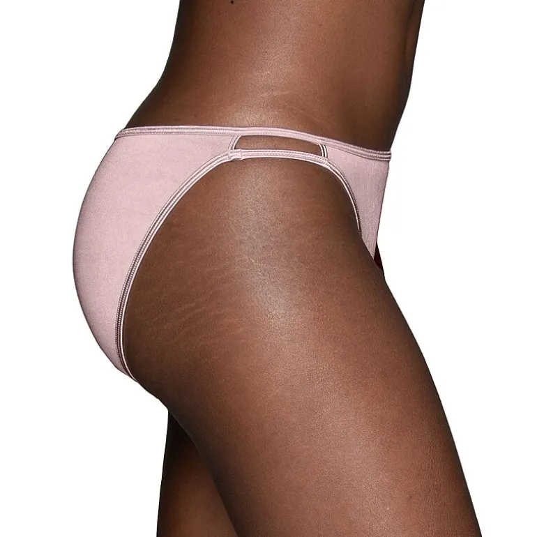 Vanity Fair® Illumination® Bikini Panty - 18108