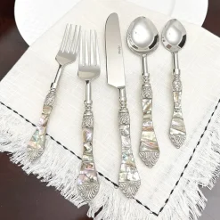 Vibhsa Royal 20-pc. Flatware Set