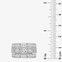 Womens 4 CT.T.W. Natural Diamond Gold Round Side Stone 3-Stone Engagement Ring