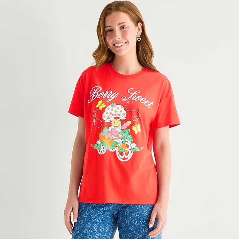 Womens Juniors Crew Neck Short Sleeve Oversized Strawberry Shortcake Graphic T-Shirt