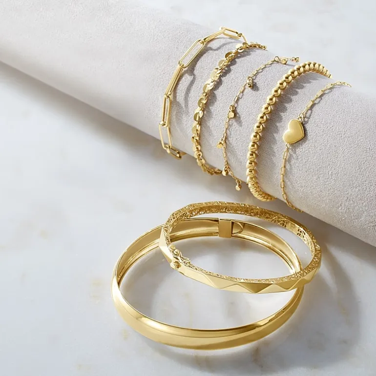 Womens 10K Gold Bangle Bracelet