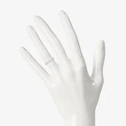 Womens 4MM 10K Gold Heart Band
