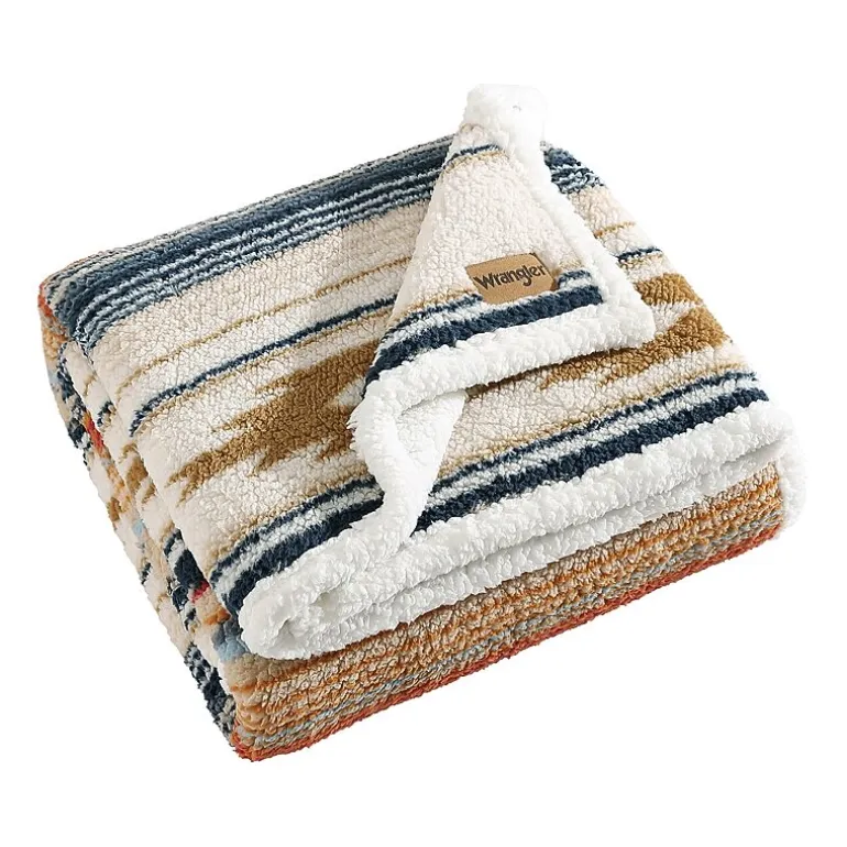 Wrangler Coyote Sands Reversible Lightweight Throw