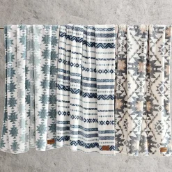 Wrangler Diamond Trail Ultra Plush Fleece Lightweight Throw