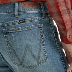 Wrangler® Mens Stretch Fabric Slim Fit Bootcut Jean