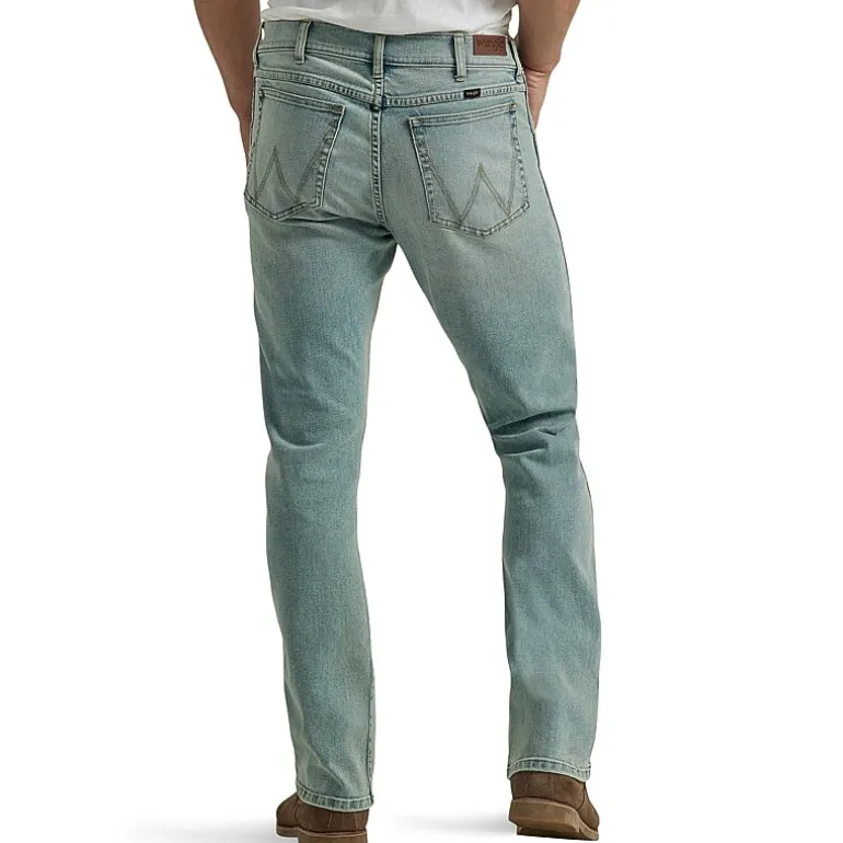 Wrangler® Mens Stretch Fabric Slim Fit Bootcut Jean