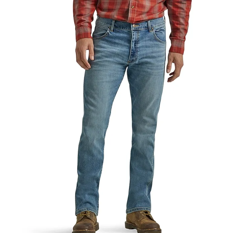 Wrangler® Mens Stretch Fabric Slim Fit Bootcut Jean
