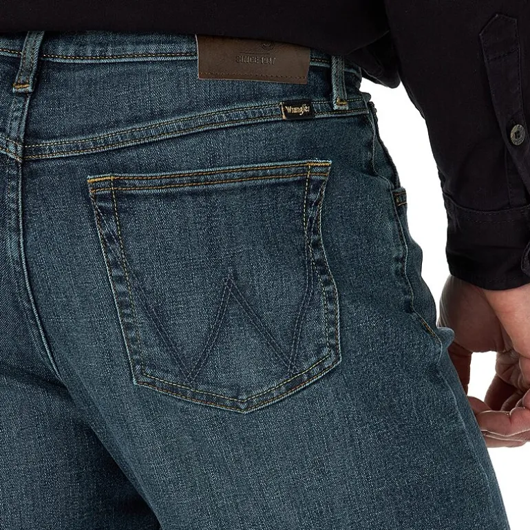 Wrangler® Mens Stretch Straight Leg Relaxed Fit Jean