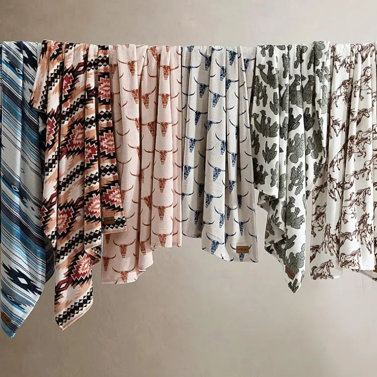 Wrangler Mustangs Washable Throw