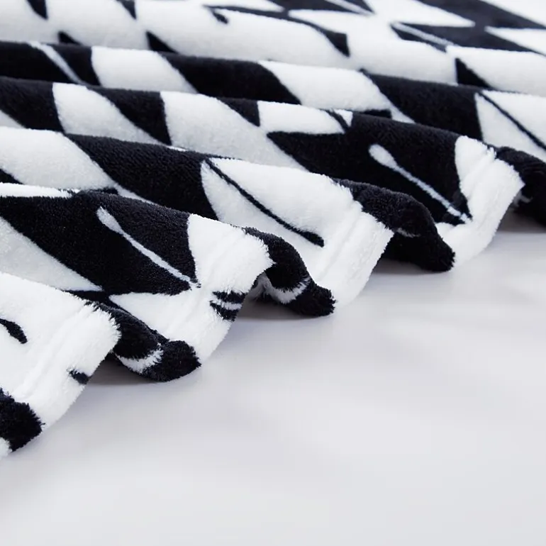 Wrangler Navajo Washable Lightweight Throw