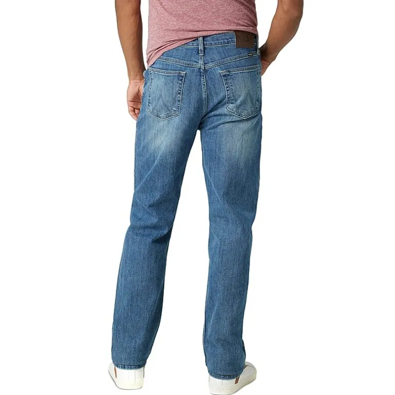 Wrangler® Regular Fit Jean