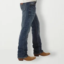Wrangler® Retro® Mens Slim Fit Bootcut Jean
