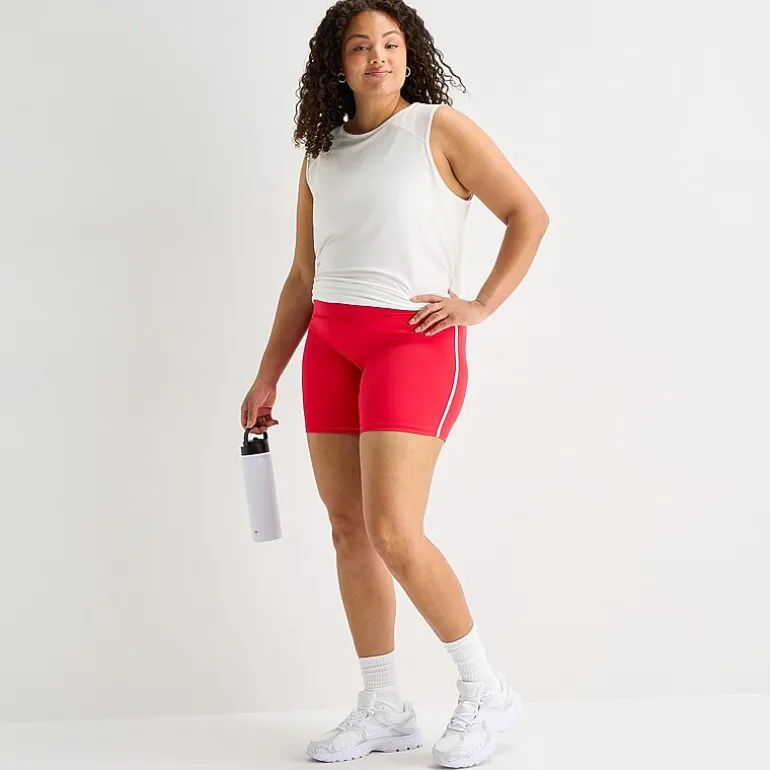 Xersion EverUltra™ 14.5" Womens High Rise Plus Capri Legging
