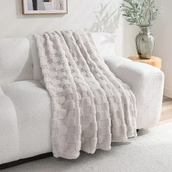 Zane Plush Throw