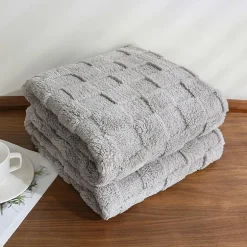 Zane Plush Throw