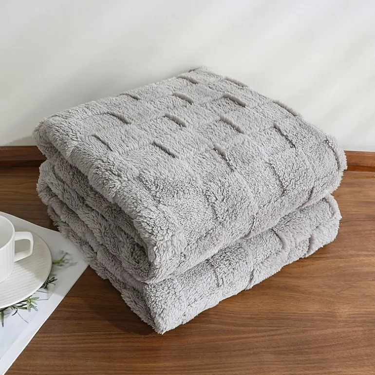 Zane Plush Throw
