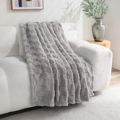 Zane Plush Throw
