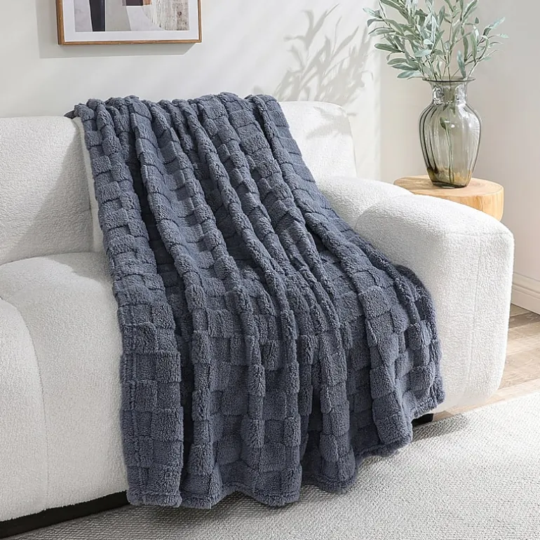 Zane Plush Throw